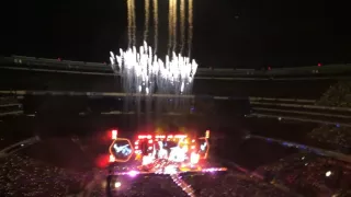 COLDPLAY LIVE AT THE METLIFE STADIUM NEW YORK 17/07/16 FIX YOU