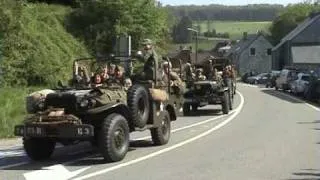 Celles 2009 Défilé de véhicules militaire