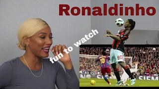 Clueless new American football fan reacts to Ronaldinho highlights