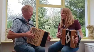 Hornpipe Set: The Rights Of Man & Eileen Óg - Irish traditional hornpipes on button accordion