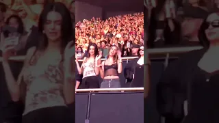 Kendall,Hailey n kylie dancing at justin concert #shorts #youtubeshorts #justinbieber #kyliejenner