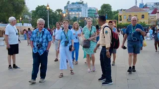 Cambodia Explore Walking Tour & More - Relaxing, Enjoying, Street Scene | The Walk Street