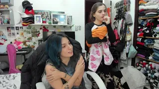 Angie Velasco y Bri Dominguez Stream - 06/07/2022