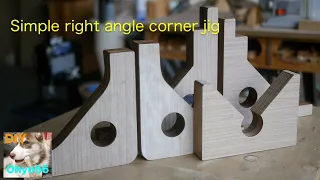 Simple right angle corner jig