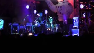 Primus 'Over the Electric Grapevine' live at Vibes 2010