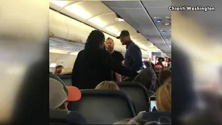 Irate Passenger Has Breakdown on Spirit Airlines Flight