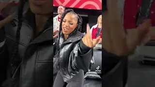 Halle Bailey and Chloe Bailey doing the Muni Long "Made For Me￼" CHALLENGE‼️