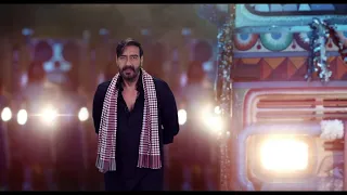 #AjayDevgn is Watching #IPLonStar