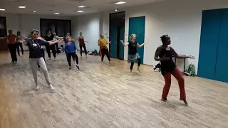 Afro-moderne à aubenas dans le sud Ardèche les mardi soir 💃🏿