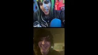 Dahvie Vanity Invites Fan To Live