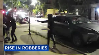 At least 3 robbed at gunpoint in Humboldt Park: Chicago police