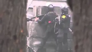 Снайперы Януковича идут убивать людей на Институтской 20 февраля  Видны лица убийц