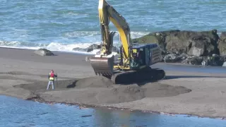 SCWA opening the mouth of the Russian River, 6/27/16