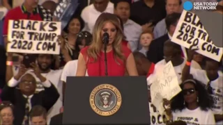 Melania Trump says the Lords Prayer at Florida Rally