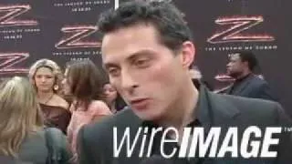 Rufus Sewell at 2005-10-16 - The Legend of Zorro Premiere