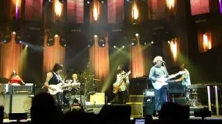 Eric Clapton & Jeff Beck, Live,  " Hi Ho Silver Lining" O2 Arena London 14th February 2010, Finale