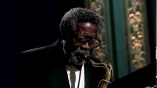 Desafinado -  Antonio Carlos Jobim & Joe Henderson (HQ)