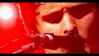 Muse - Plug in Baby live @ MTV SuperSonic 2003