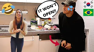 [AMWF] Super Glueing A Jar Lid And Asking My Boyfriend To Open It! *prank*