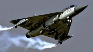 Congress attacks BJP over 7.87 billion euro Rafale deal | Oneindia News