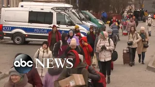 Nearly 3 million refugees have fled Ukraine since war began l ABCNL