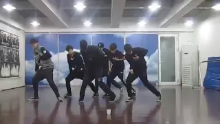 EXO-K MAMA Practice Room ver.1 [33 s]