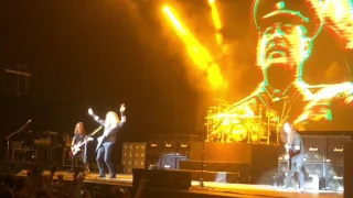 MegaDeth in Moscow. Dave Mustaine speech and "Holy wars"