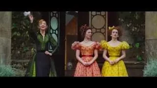 Cinderella trailer subtitrat in romana (Starfilme.com)