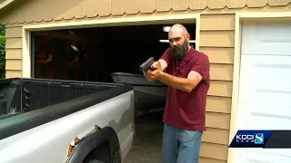 Police: Armed dad stops fugitive from stealing truck with son inside