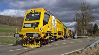 Gleisstopfroboter S7 PLS 16 4.0 – S  / Edelweiss-Express auf der Ablachtalbahn im Einsatz