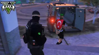 OPERAÇÃO DO GOE PRENDE TRAFICANTE NA FAVELA - GTA RP