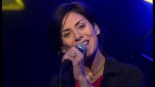 Natalie Imbruglia - Torn (live at Nulle Part Ailleurs)