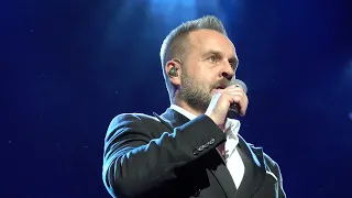 #alfieboe 'You'll Never Walk Alone' at the London Palladium 26.11.23