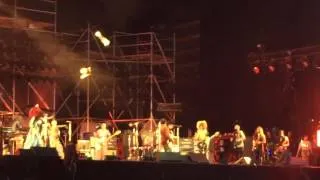 Lenny Kravitz - Always in the run (live at Rock Werchter 2015)