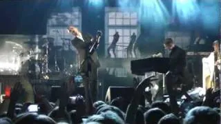 Hurts - Wonderful Life (HD) - Russia, Moscow, 18.10.2011