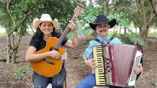 "Buscando Perdão" (Trio Parada Dura) por Cleide Mara e Breno Max