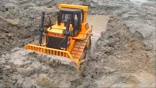 CATERPILLAR EQUIPMENT WORK! HEAVY RC MACHINES AT WORK! COOL RC TOYS IN ACTION!