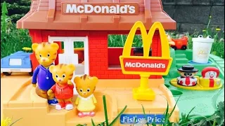 Best DANIEL TIGER Neighbourhood Toys PLAYING Videos McDonald’s Fisher Price Play Place NEW HOUSE