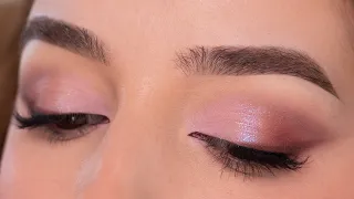 Simple Soft Pink Glam Eyeshadow Using the Huda Beauty Rose Quartz Palette