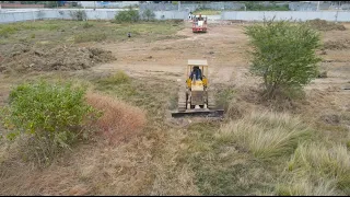 Best Action Showing Clearing grass using bulldozer komatsu D20p Clean the grass well