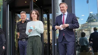 Sondierungsgespräche: Grüne und FDP treffen sich in Berlin