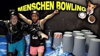 MENSCHEN BOWLING MATCH mit DEM KOPF DURCH DIE WAND + HUNDEFUTTER ESSEN | Jordan & Semih