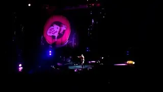 Yeah Yeah Yeahs -- Heads Will Roll (05-05-2018)