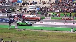 Lamborghini vs FARM TRUCK DRAG RACE ( STREET OUTLAWS