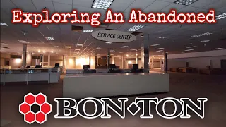Exploring An Abandoned Bon Ton Store Closed Since 2018