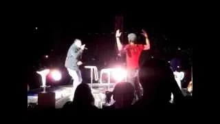 Enrique Iglesias - Stand By Me - Kaunas, 2014 ( Crazy Performance )