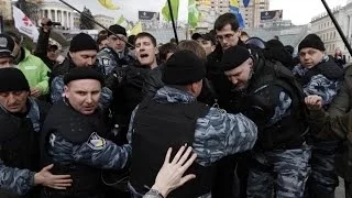 Хто такий народ. Розмова з "Беркутом" - Berkut member talks about the protest