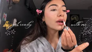 just a girl doing her makeup ౨ৎ ₊ ⊹ 🎀