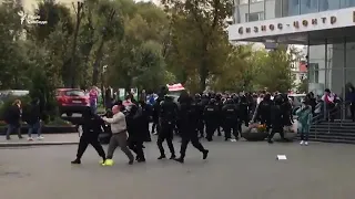 57 день протестов в Минске задержания и водометы