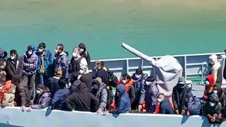 Border Force gives dozens of migrants a lift to Britain